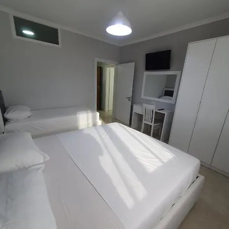 Apartament Gimi *